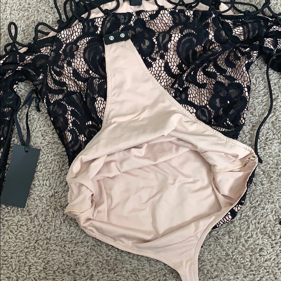 Revolve x H:ours Alice Bodysuit NWT - Picture 9 of 9